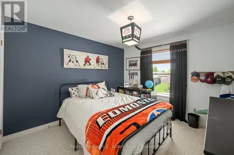 29 Woodside Drive Tillsonburg ON N4G 5P9
