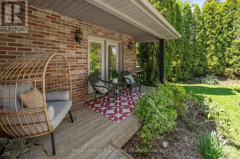 29 Woodside Drive Tillsonburg ON N4G 5P9