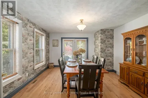 29 Woodside Drive Tillsonburg ON N4G 5P9