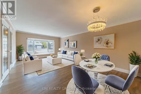 17 Forest Park Avenue Ottawa ON K2E 5A2
