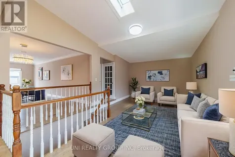 17 Forest Park Avenue Ottawa ON K2E 5A2