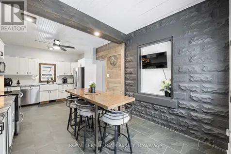 5529 Lion Street Ottawa ON K0A 2W0