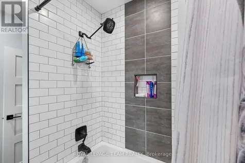 5529 Lion Street Ottawa ON K0A 2W0