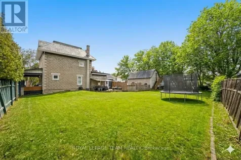 5529 Lion Street Ottawa ON K0A 2W0