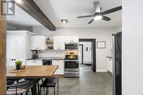 5529 Lion Street Ottawa ON K0A 2W0