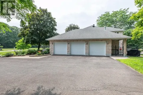 105 Margaret Anne Drive Ottawa ON K0A 1L0