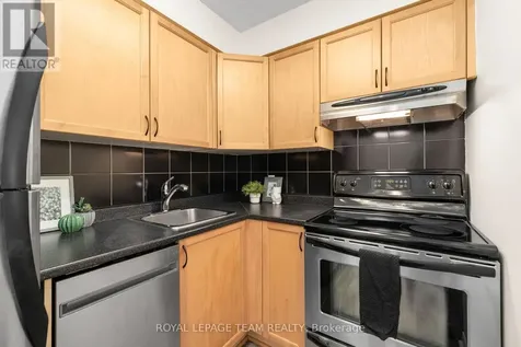 225 Alvin Road Ottawa ON K1K 4H6