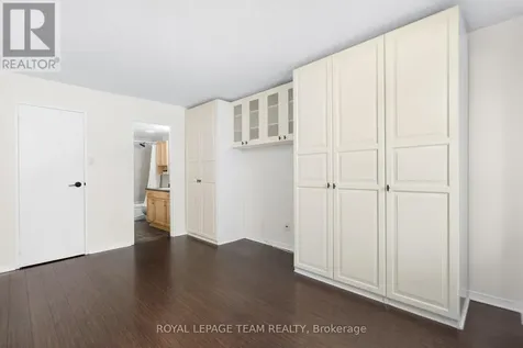 225 Alvin Road Ottawa ON K1K 4H6