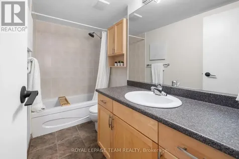 225 Alvin Road Ottawa ON K1K 4H6