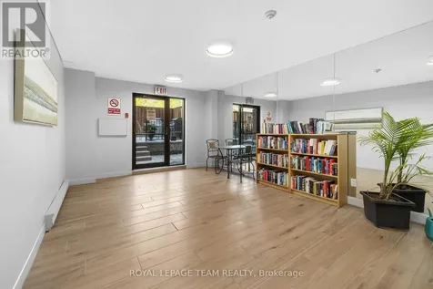 225 Alvin Road Ottawa ON K1K 4H6