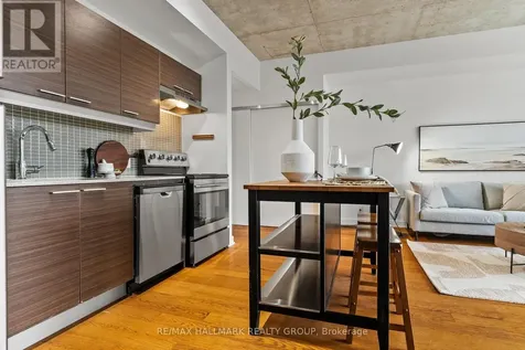 354 Gladstone Avenue Ottawa ON K2P 0R4