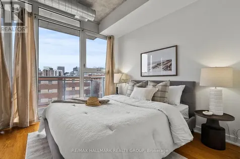 354 Gladstone Avenue Ottawa ON K2P 0R4