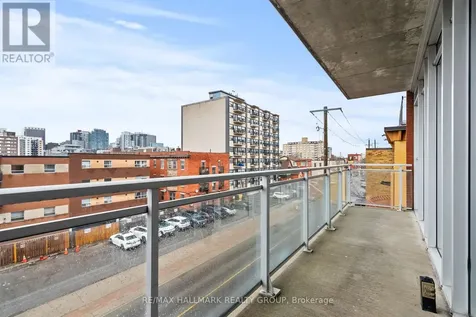 354 Gladstone Avenue Ottawa ON K2P 0R4