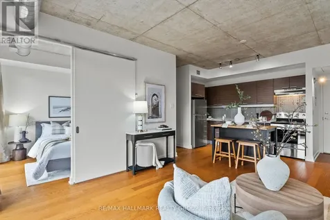 354 Gladstone Avenue Ottawa ON K2P 0R4