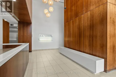 354 Gladstone Avenue Ottawa ON K2P 0R4