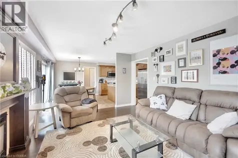 189 Hunter Way Brantford ON N3T 0B7