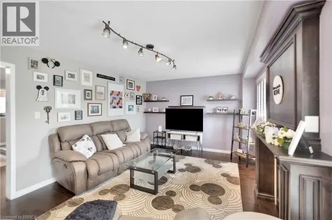 189 Hunter Way Brantford ON N3T 0B7