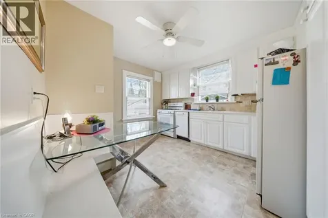 243 Sydney Street Milton ON L9T 1E2