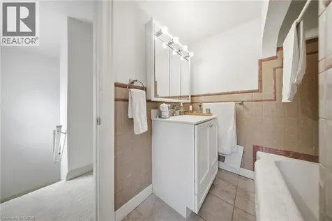 243 Sydney Street Milton ON L9T 1E2