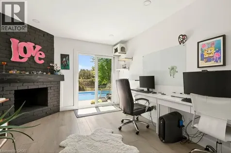 2192 Melissa Crescent Burlington ON L7P 4J7