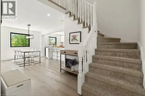 2192 Melissa Crescent Burlington ON L7P 4J7