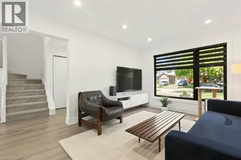 2192 Melissa Crescent Burlington ON L7P 4J7
