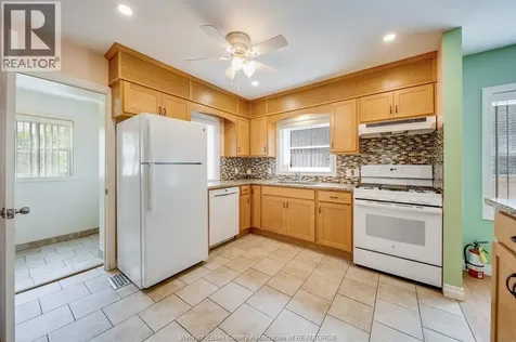 2168 Dominion Boulevard Windsor ON N9B 3H9