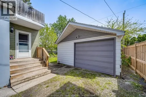 2168 Dominion Boulevard Windsor ON N9B 3H9