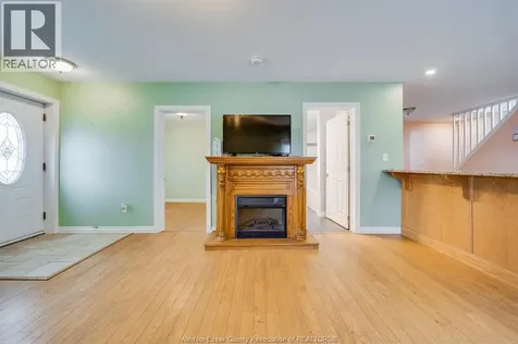 2168 Dominion Boulevard Windsor ON N9B 3H9