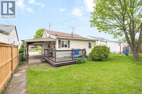 2278 Marentette Avenue Windsor ON N8W 2C1
