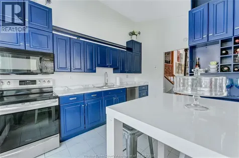 8315 Enfield Place Windsor ON N8S 4M8