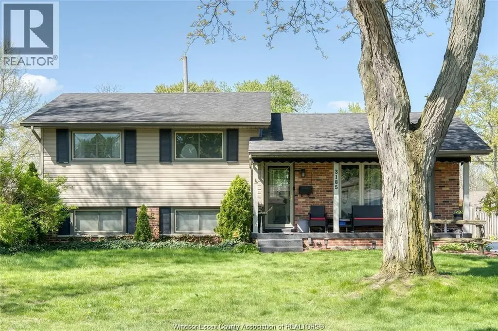 3185 Askin Windsor ON N9E 3J4