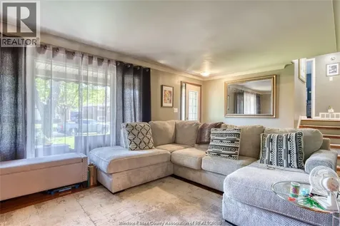 3185 Askin Windsor ON N9E 3J4