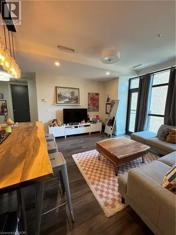 118 King Street East Hamilton ON L8N 0A9