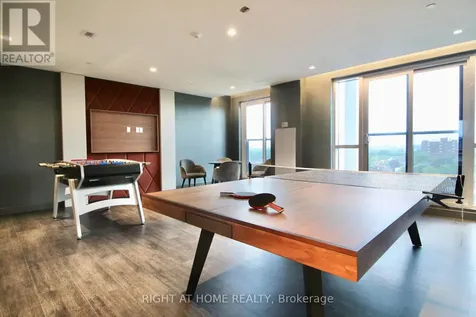 560 Rideau Street Ottawa ON K1N 5Z8
