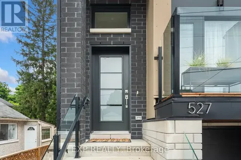 527 Broadhead Avenue Ottawa ON K1Z 5R9