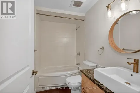 682 Churchill Avenue North Ottawa ON K1Z 5G5