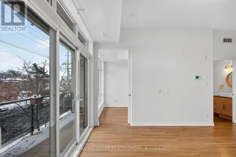 682 Churchill Avenue North Ottawa ON K1Z 5G5