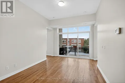 682 Churchill Avenue North Ottawa ON K1Z 5G5