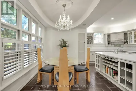435 Westminster Avenue Ottawa ON K2A 2T7