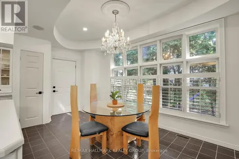 435 Westminster Avenue Ottawa ON K2A 2T7