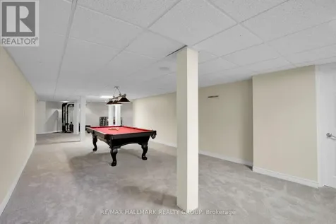 435 Westminster Avenue Ottawa ON K2A 2T7