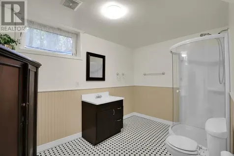 435 Westminster Avenue Ottawa ON K2A 2T7