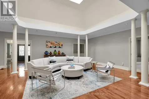 435 Westminster Avenue Ottawa ON K2A 2T7