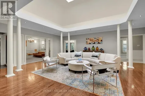 435 Westminster Avenue Ottawa ON K2A 2T7