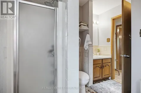 32 Brock Street St. Thomas ON N5P 2B2