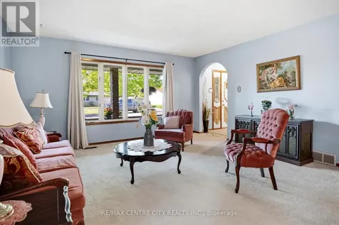 32 Brock Street St. Thomas ON N5P 2B2