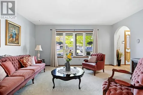 32 Brock Street St. Thomas ON N5P 2B2