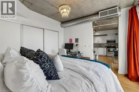 1375 Dupont Street Toronto ON M6H 4J8
