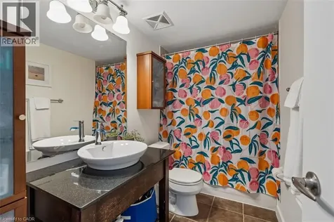 1375 Dupont Street Toronto ON M6H 4J8